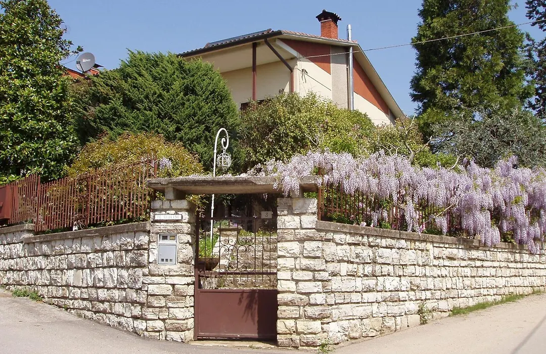 B&B Il Glicine-1